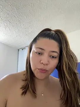 Snapshot of Majo5 chatting on July 16, 2026, 3:12 am Majo5 online show from July 16, 2026, 3:12 am