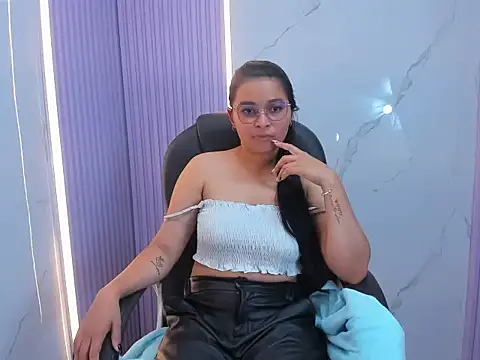 Snapshot of Lissy_Millers chatting on June 23, 2026, 8:07 pm Lissy Millers online show from June 23, 2026, 8:07 pm