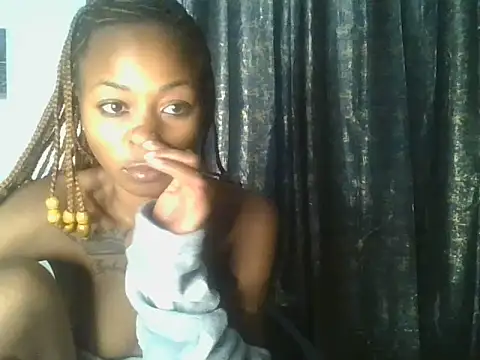 Snapshot of Prettyquueen chatting on June 30, 2026, 4:02 am Prettyquueen online show from June 30, 2026, 4:02 am