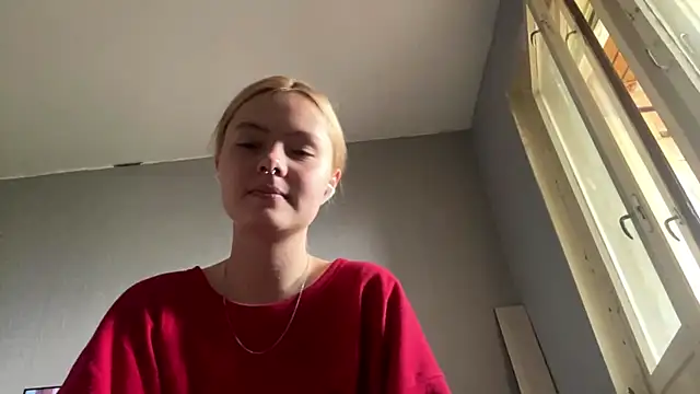 Snapshot of Jeneienal_1 chatting on July 5, 2026, 2:24 pm Jeneienal 1 online show from July 5, 2026, 2:24 pm