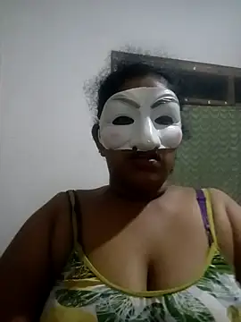 Snapshot of wildtulip0 chatting on June 25, 2026, 5:28 pm wildtulip0 online show from June 25, 2026, 5:28 pm