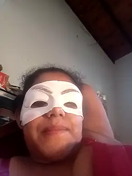Snapshot of wildtulip0 chatting on July 6, 2026, 3:36 am wildtulip0 online show from July 6, 2026, 3:36 am