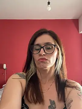 Snapshot of busty_nicole chatting on July 6, 2026, 5:48 pm busty nicole online show from July 6, 2026, 5:48 pm
