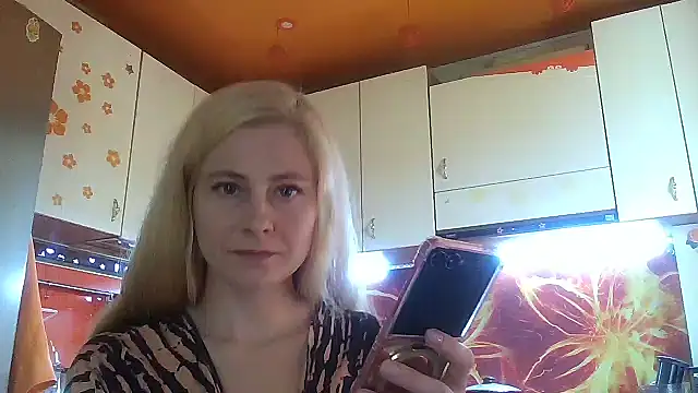 Vexieeka online show from June 30, 2026, 1:45 pm