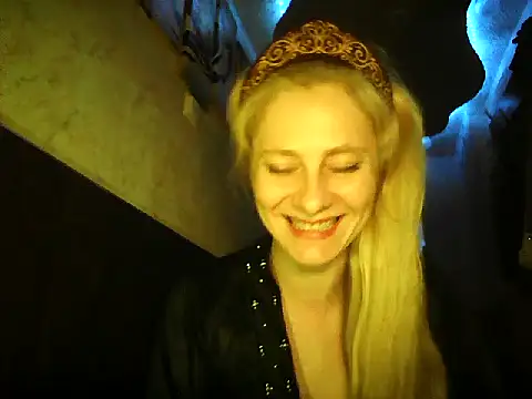 Vexieeka online show from July 31, 2026, 8:52 pm