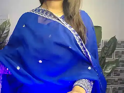 Snapshot of Ragini_69 chatting on July 17, 2026, 3:35 am Ragini 69 online show from July 17, 2026, 3:35 am