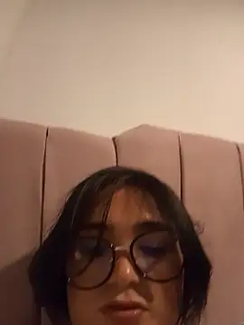 michellee444 online show from June 30, 2026, 3:29 am