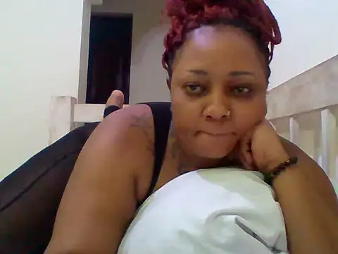 jiggly booty6 online show from July 13, 2026, 7:16 pm