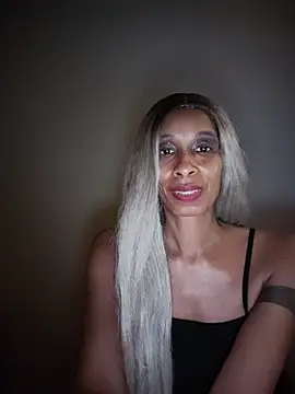 DulceThiccc online show from July 27, 2026, 2:18 am
