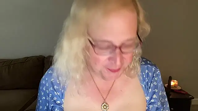 silverbanger3 online show from March 7, 2026, 9:23 pm