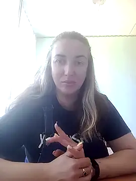RavennaReyn online show from July 17, 2026, 10:33 am