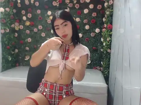 Snapshot of stayce_mily chatting on July 3, 2026, 8:15 pm stayce mily online show from July 3, 2026, 8:15 pm
