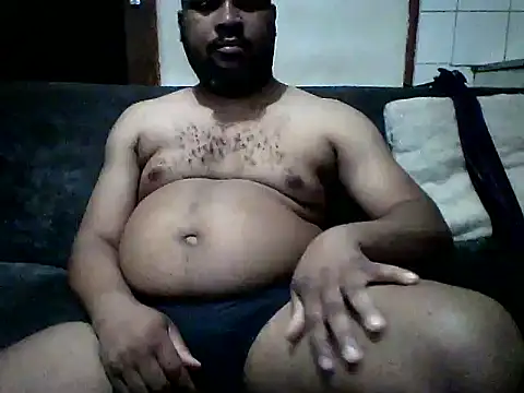 SWEETLEO online show from July 5, 2026, 3:19 pm