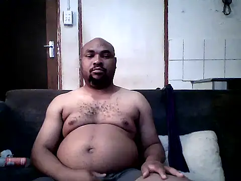 SWEETLEO online show from July 7, 2026, 6:47 am