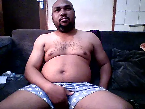 SWEETLEO online show from July 11, 2026, 12:52 pm