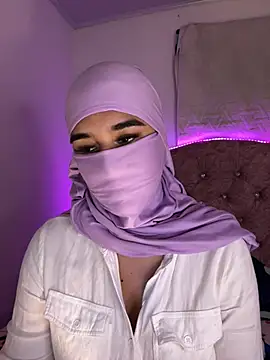 Snapshot of Aisha-Zayed chatting on July 12, 2026, 12:56 am Aisha-Zayed online show from July 12, 2026, 12:56 am