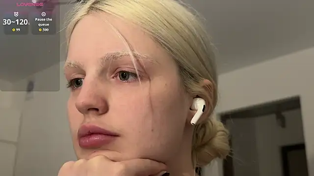 Kirevra1 online show from July 16, 2026, 7:42 pm