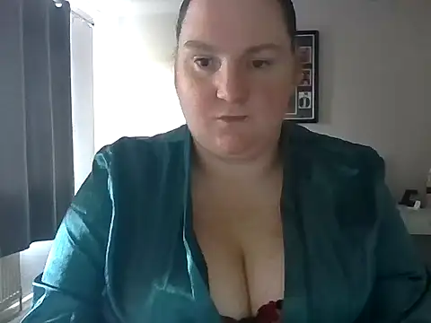 LumaBelleX online show from July 23, 2026, 8:45 am