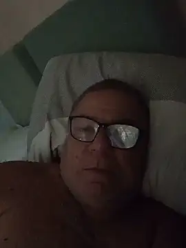 Snapshot of careca828388 chatting on August 4, 2026, 6:10 pm careca828388 online show from August 4, 2026, 6:10 pm
