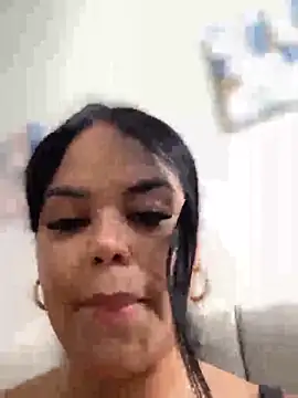 AliceStarshine online show from November 30, 2025, 5:28 pm