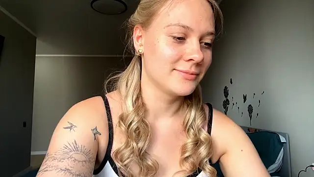 Stefany Bloserful online show from July 6, 2026, 2:14 pm