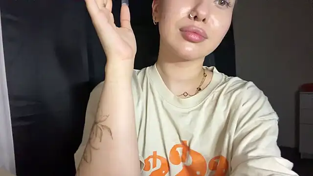 ShinyBunny online show from July 13, 2026, 5:05 pm
