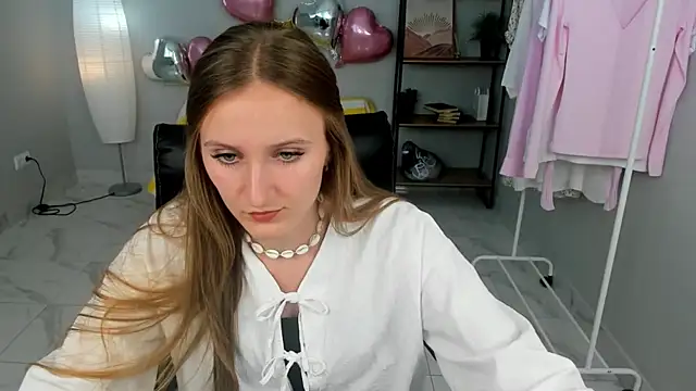 Snapshot of Melissa_Bryant chatting on July 8, 2026, 11:48 am Melissa Bryant online show from July 8, 2026, 11:48 am