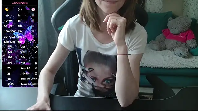   Alisa   online show from July 27, 2026, 3:52 pm