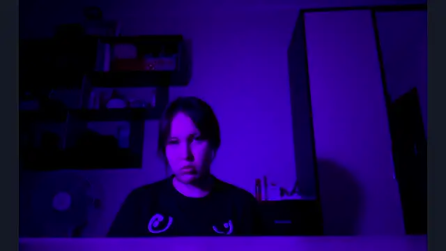 Snapshot of elunavera chatting on July 10, 2026, 5:48 pm elunavera online show from July 10, 2026, 5:48 pm