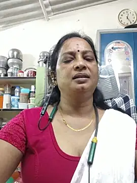 Snapshot of amudha143 chatting on July 9, 2026, 6:50 am amudha143 online show from July 9, 2026, 6:50 am
