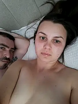Snapshot of casal3630 chatting on August 1, 2026, 7:35 pm casal3630 online show from August 1, 2026, 7:35 pm