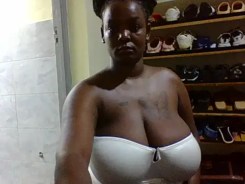 Snapshot of Seductivelust_ chatting on July 12, 2026, 12:07 pm Seductivelust online show from July 12, 2026, 12:07 pm