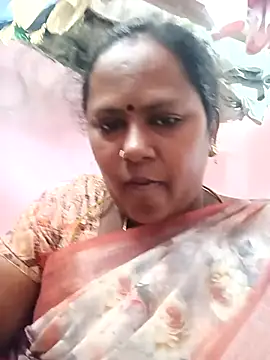 Snapshot of tamilrosegold chatting on July 16, 2026, 4:51 am tamilrosegold online show from July 16, 2026, 4:51 am