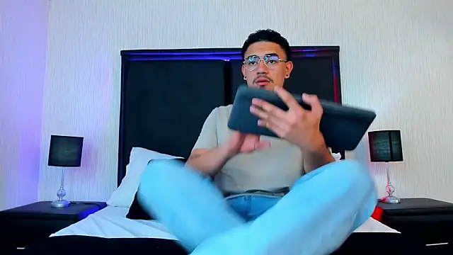 JadenJake online show from July 13, 2026, 8:55 pm