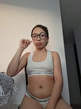 LuluBerry7 online show from July 15, 2026, 10:48 pm