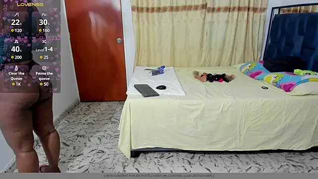 LupeAdams online show from December 7, 2024, 4:42 am