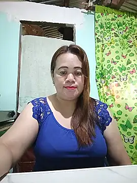 Snapshot of rowena_123 chatting on July 28, 2026, 2:29 am rowena 123 online show from July 28, 2026, 2:29 am