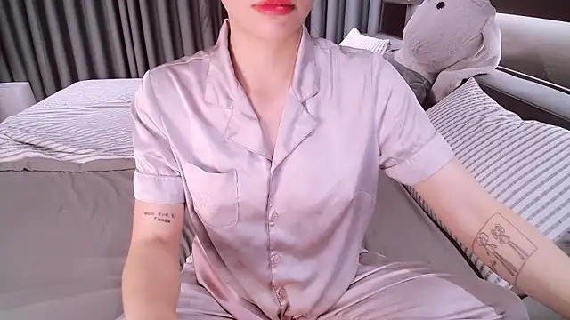 Snapshot of SungkyunnKwan chatting on November 18, 2025, 4:00 pm SungkyunnKwan online show from November 18, 2025, 4:00 pm