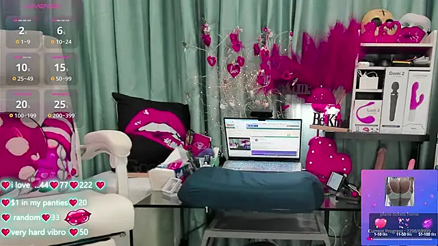 Snapshot of na_ti777 chatting on March 7, 2025, 8:56 am na ti777 online show from March 7, 2025, 8:56 am