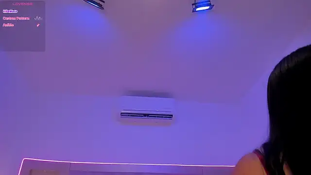 Snapshot of Laurentt__ chatting on July 14, 2026, 12:00 pm Laurentt online show from July 14, 2026, 12:00 pm