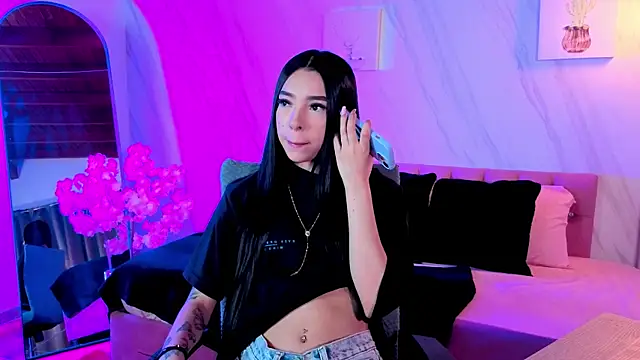 Snapshot of Tifanny_M chatting on July 14, 2026, 3:40 pm Tifanny M online show from July 14, 2026, 3:40 pm
