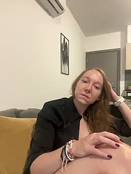 EmmaaFit online show from July 15, 2026, 5:07 pm