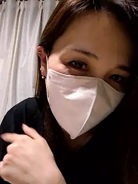Snapshot of hiiroo0506 chatting on July 13, 2026, 2:31 pm hiiroo0506 online show from July 13, 2026, 2:31 pm
