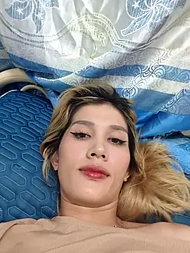 Julia-9999 online show from July 28, 2026, 3:54 pm