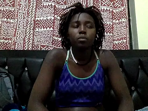 Snapshot of Naughtykamii chatting on August 3, 2026, 4:00 pm Naughtykamii online show from August 3, 2026, 4:00 pm