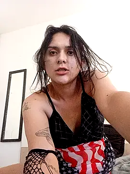 Snapshot of DaisyVian444 chatting on July 16, 2026, 1:50 pm DaisyVian444 online show from July 16, 2026, 1:50 pm