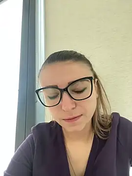 Jeni-angel online show from July 25, 2026, 6:11 am