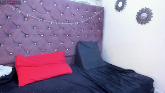 Snapshot of gabriela_grace chatting on September 18, 2025, 2:30 pm gabriela grace online show from September 18, 2025, 2:30 pm