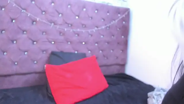 Snapshot of gabriela_grace chatting on October 22, 2025, 2:50 pm gabriela grace online show from October 22, 2025, 2:50 pm