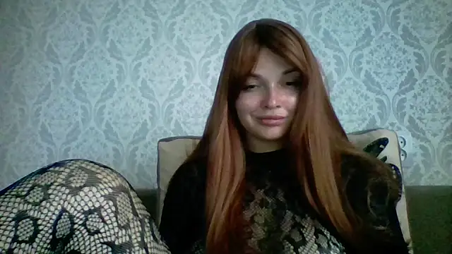 Snapshot of EvaDelicious_ chatting on July 28, 2026, 4:27 pm EvaDelicious online show from July 28, 2026, 4:27 pm